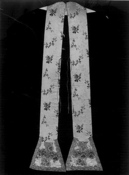 fiori/ croce (stola, elemento d'insieme) - manifattura ligure (seconda metà sec. XIX)