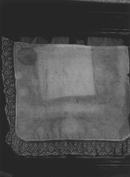 tovaglia d'altare, opera isolata - manifattura ligure (ultimo quarto sec. XIX)