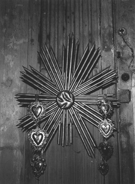 raggiera, elemento d'insieme - bottega ligure (fine sec. XIX)