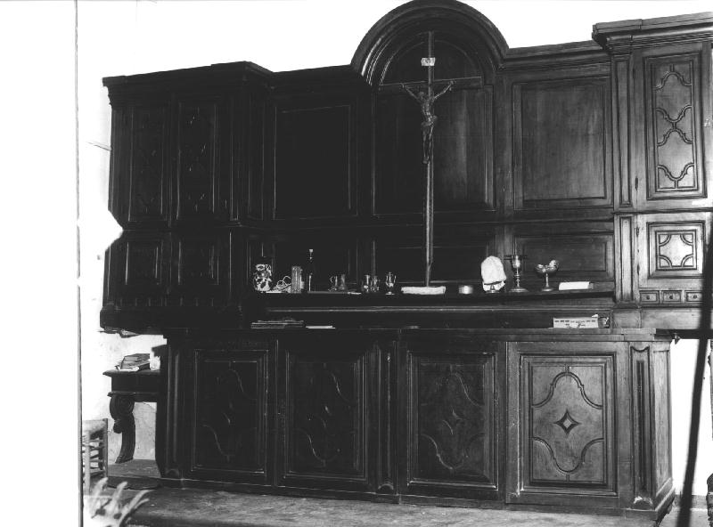 armadio da sacrestia, elemento d'insieme - bottega ligure (secondo quarto sec. XVIII)