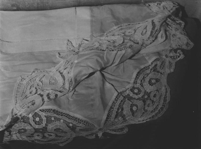 tovaglia d'altare, opera isolata - manifattura ligure (primo quarto sec. XX)