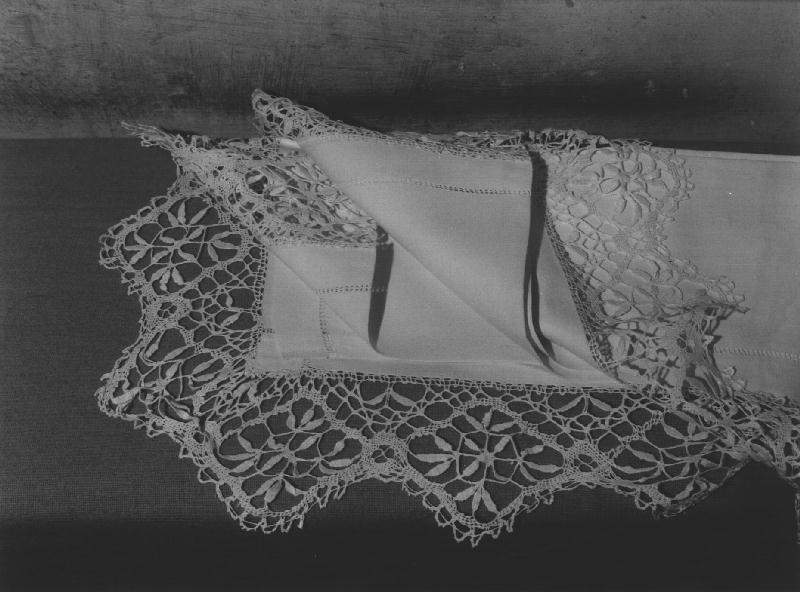 tovaglia d'altare, opera isolata - manifattura ligure (primo quarto sec. XX)