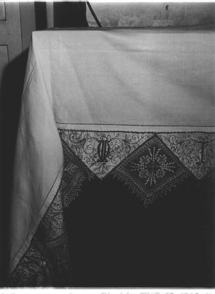 tovaglia d'altare, opera isolata - manifattura ligure (seconda metà sec. XIX)