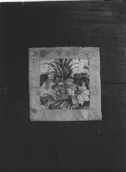 borsa, opera isolata - manifattura ligure (terzo quarto sec. XIX)