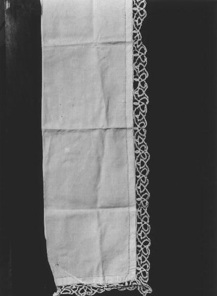 tovaglia d'altare, opera isolata - manifattura ligure (secondo quarto sec. XX)