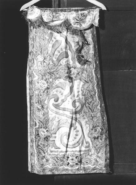 motivi decorativi a volute (conopeo di tabernacolo, opera isolata) - manifattura ligure (prima metà sec. XX)