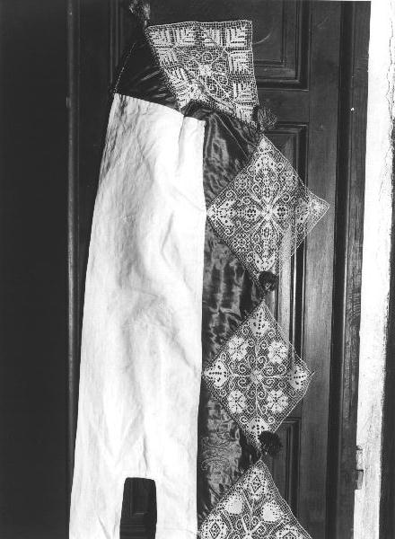 tovaglia d'altare, opera isolata - manifattura ligure (seconda metà sec. XIX)