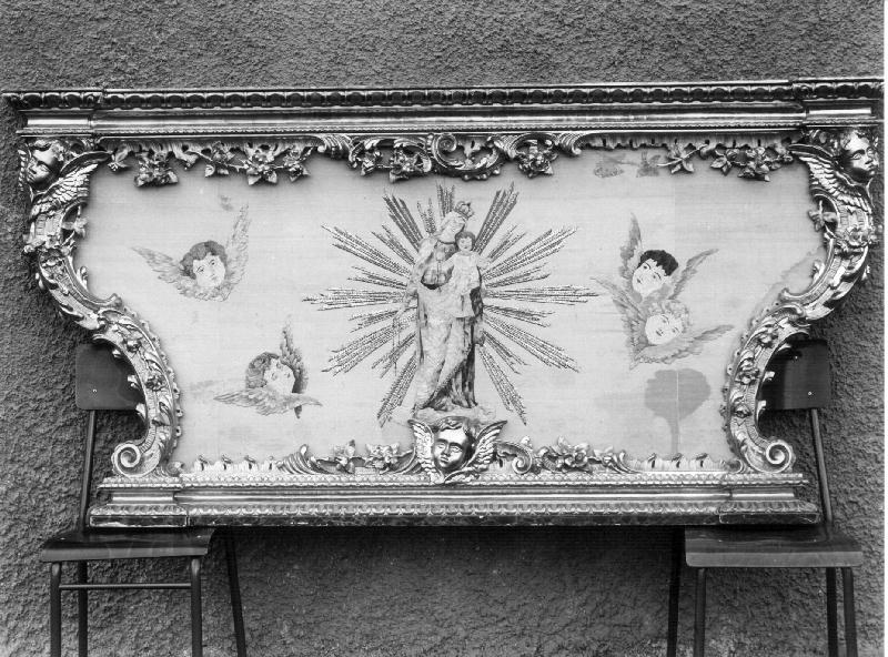 Madonna del Rosario/ cherubini (paliotto, elemento d'insieme) - manifattura ligure (sec. XIX)