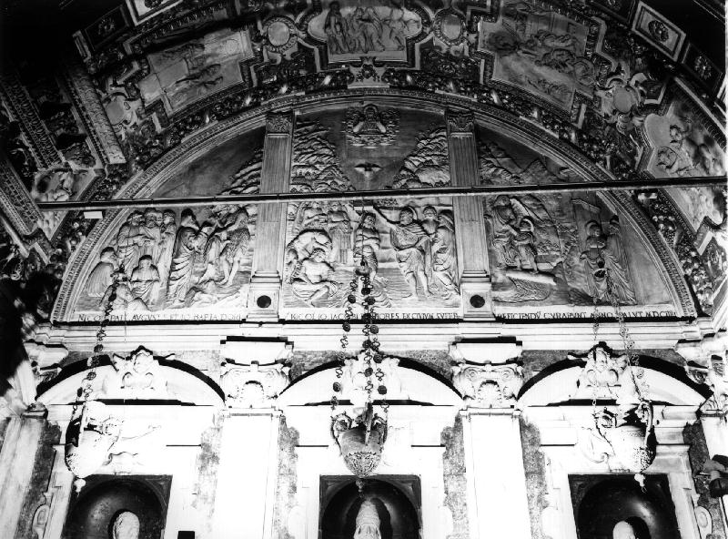 BATTESIMO DI CRISTO (rilievo, opera isolata) di Viscardo Gerolamo (attribuito) (fine/inizio secc. XV/ XVI)