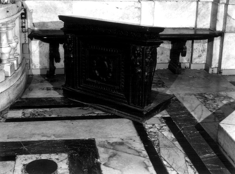 inginocchiatoio, coppia - bottega genovese (secc. XVI/ XVII)