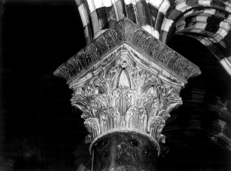 capitello, serie - bottega liguro-lombarda (primo quarto sec. XIV)