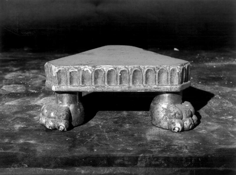 base, opera isolata - bottega genovese (fine/inizio secc. XIX/ XX)