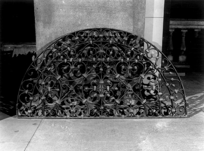 inferriata, opera isolata - PRODUZIONE GENOVESE (sec. XIX)