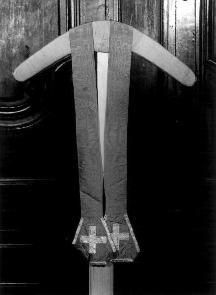 stola, coppia - manifattura genovese (secondo quarto sec. XX)