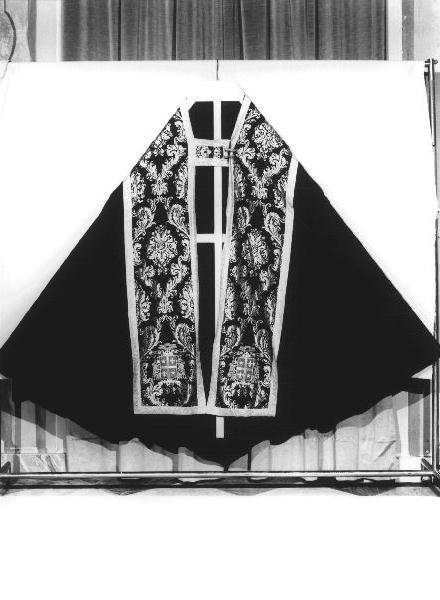 piviale, opera isolata - manifattura ligure (prima metà sec. XX)