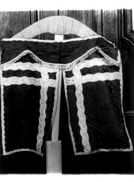 conopeo di tabernacolo, opera isolata - manifattura ligure (metà sec. XX)