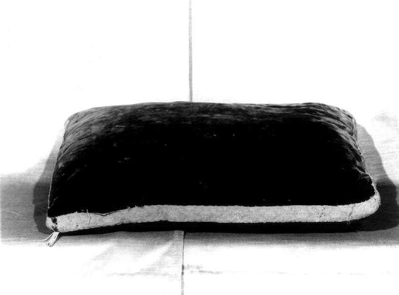 cuscino, coppia - manifattura ligure (prima metà sec. XX)