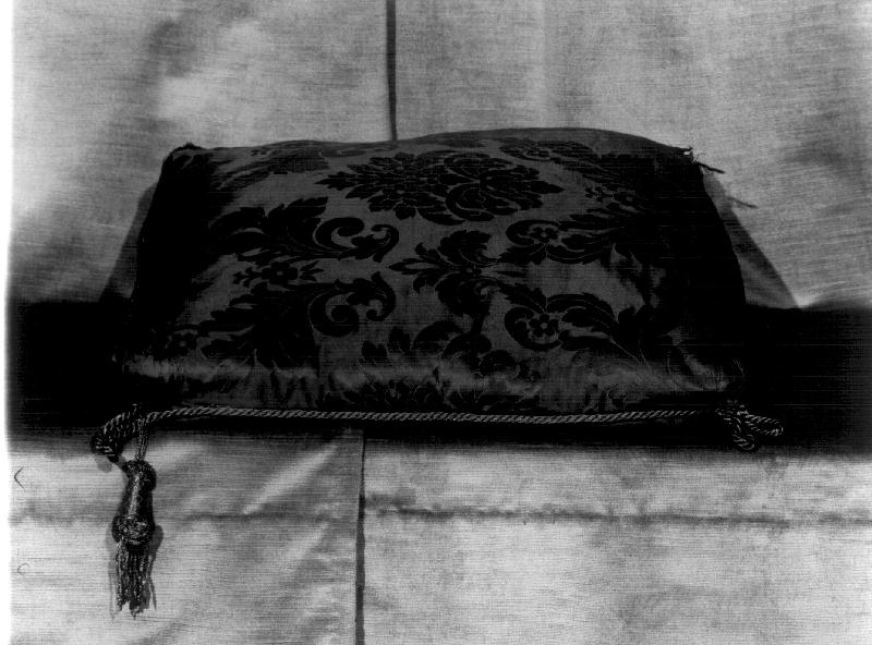 cuscino, opera isolata - manifattura ligure (prima metà sec. XX)