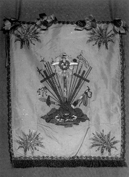 croce con simboli della Passione (copriostensorio, opera isolata) - manifattura ligure (sec. XIX)