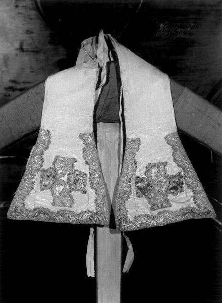 manipolo, opera isolata - manifattura ligure (metà sec. XX)