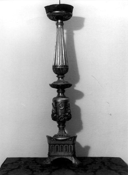 candeliere, serie - bottega genovese (secc. XVIII/ XIX)