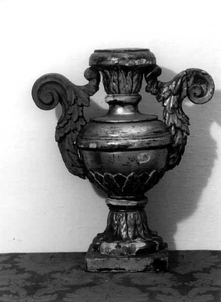 vaso da fiori, opera isolata - bottega genovese (secc. XVIII/ XIX)