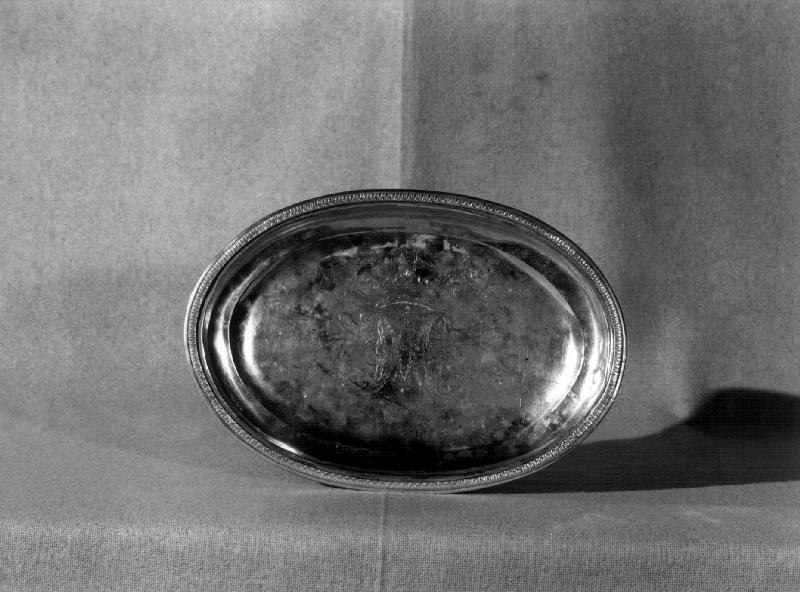 piatto, opera isolata - bottega genovese (sec. XIX)