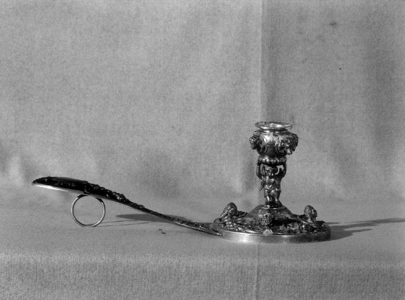 simboli dei quattro evangelisti (palmatoria, opera isolata) - bottega genovese (secc. XIX/ XX)