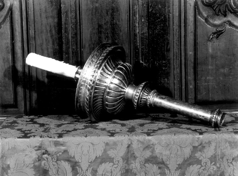 candelabro portatile, serie - bottega genovese (primo quarto sec. XX)