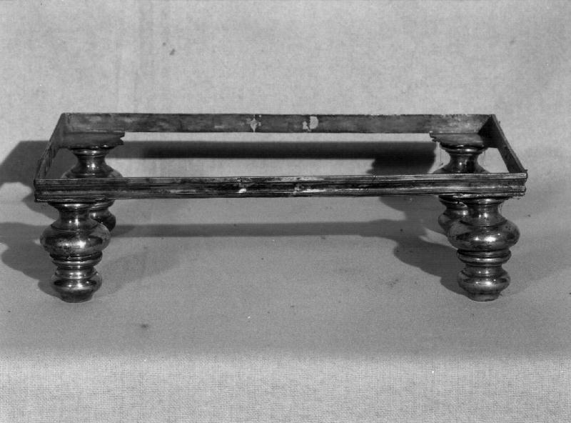 base, opera isolata - bottega genovese (sec. XIX)