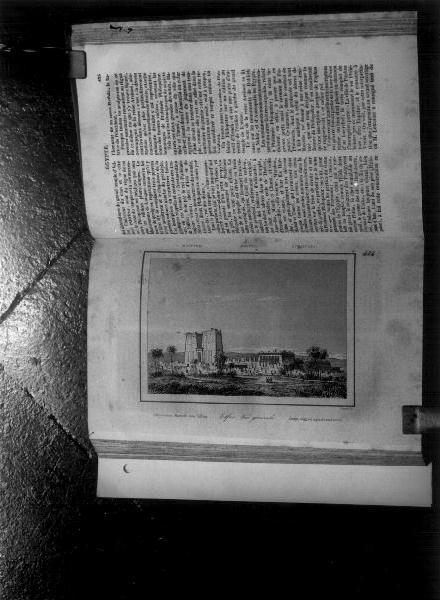paesaggio/ immagini di cultura egizia (stampa, elemento d'insieme) di Lamaitre Clara (secondo quarto sec. XIX)