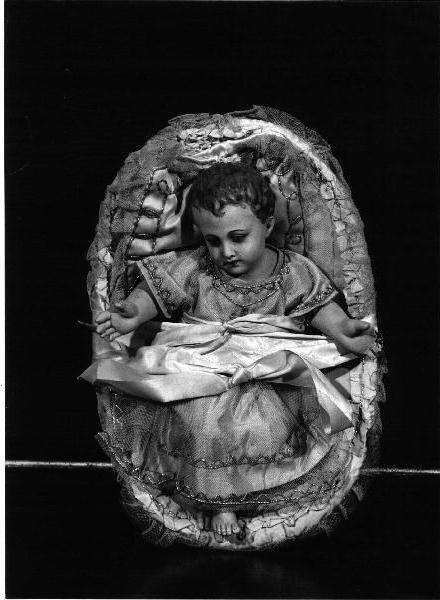 Gesù Bambino (statua, elemento d'insieme) - PRODUZIONE LIGURE (primo quarto sec. XX)