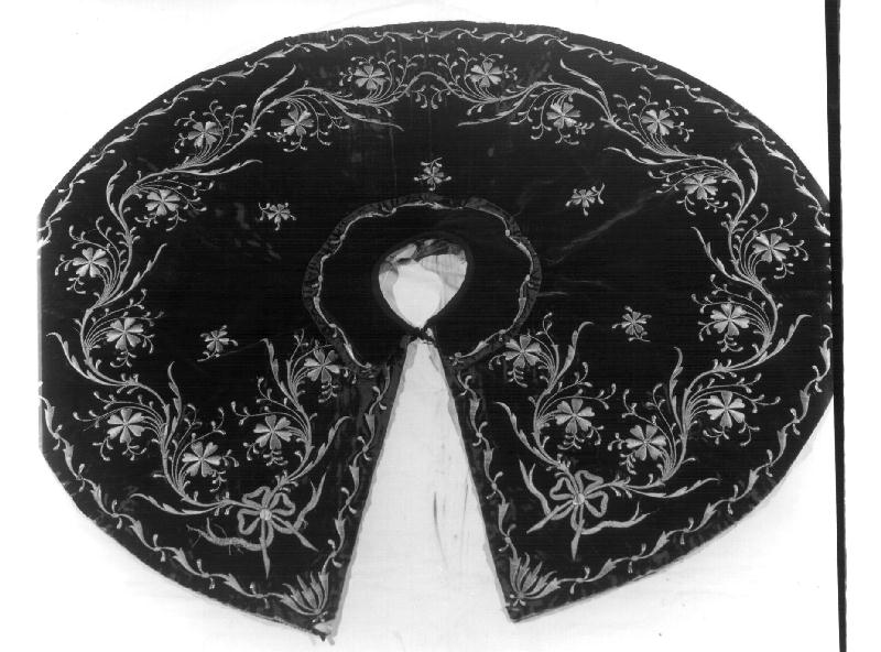 MOTIVI DECORATIVI FLOREALI (TABARRINO, serie) - manifattura ligure (secondo quarto sec. XVIII)