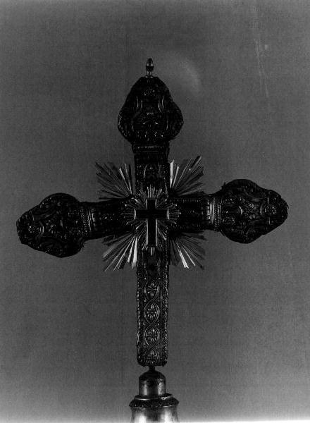 reliquiario - a croce, elemento d'insieme - bottega genovese (sec. XIX)