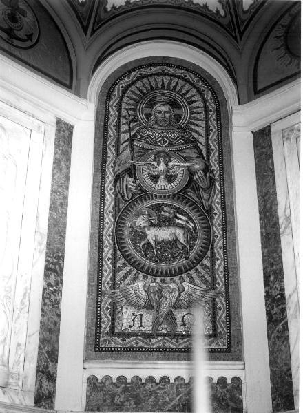 Dio Padre e colomba dello Spirito Santo/ Agnus Dei (decorazione musiva, opera isolata) - ambito ligure (metà sec. XX)