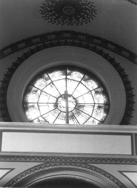 Agnus Dei/ cherubini (rosone, opera isolata) - PRODUZIONE LIGURE (secondo quarto sec. XX)