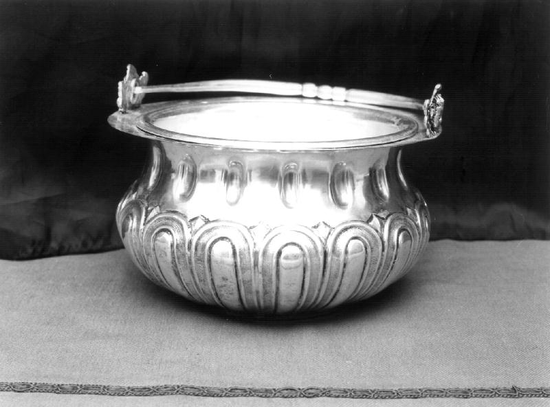 secchiello, opera isolata - bottega ligure (prima metà sec. XX)