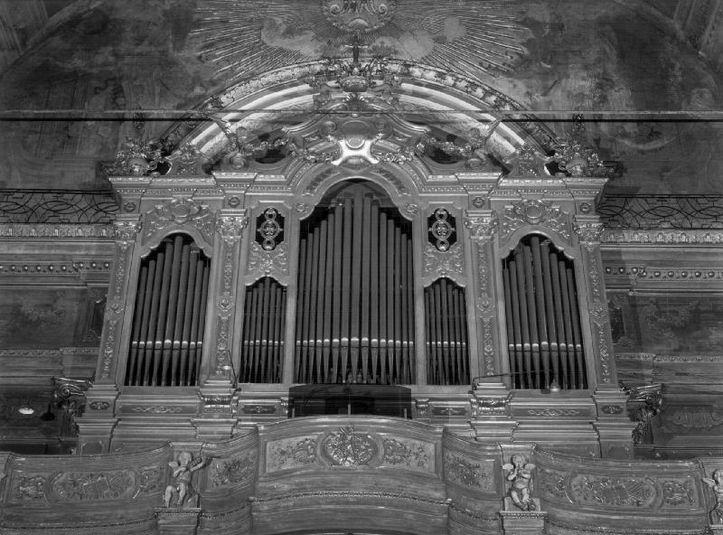 motivi decorativi/ angioletti reggicorona/ angioletti (cassa d'organo, elemento d'insieme) - bottega ligure (ultimo quarto sec. XIX)