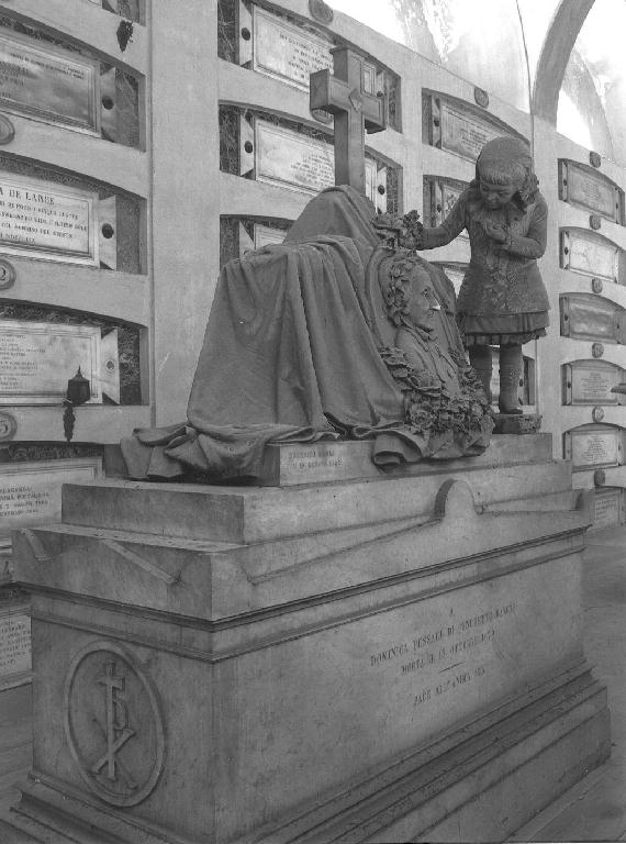 bambina e busto femminile (monumento funebre, opera isolata) di Carli Domenico (attribuito) (sec. XIX)
