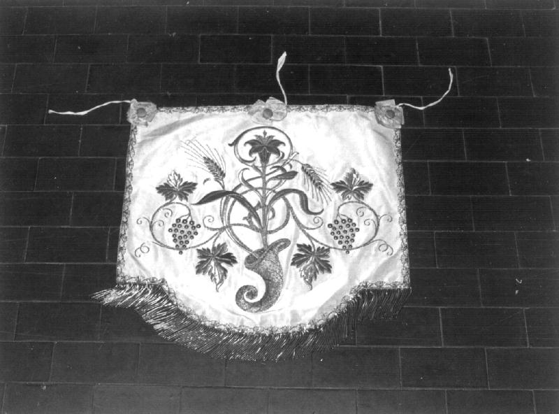 simboli eucaristici (lambrecchino di baldacchino, elemento d'insieme) - manifattura ligure (sec. XX)