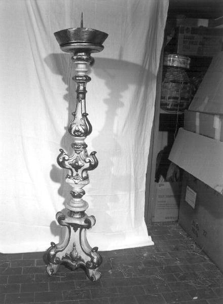 candeliere d'altare, elemento d'insieme - bottega ligure (seconda metà sec. XIX)