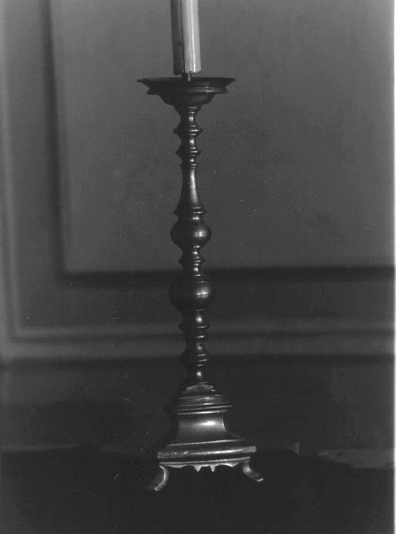 candelabro, serie - bottega ligure (inizio sec. XX)