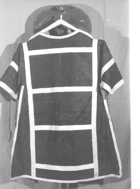 motivi decorativi floreali (dalmatica, coppia) - manifattura ligure (prima metà sec. XX)