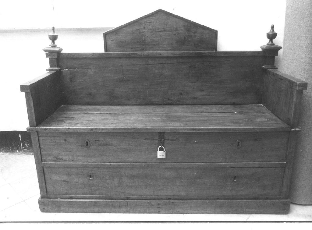 cassapanca, opera isolata - bottega italiana (sec. XX)