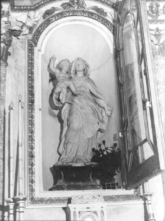Madonna con Bambino (statua, elemento d'insieme) - bottega ligure (fine sec. XIX)