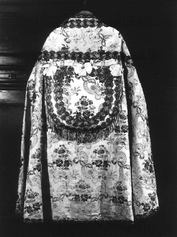 motivi decorativi floreali (piviale, opera isolata) - manifattura ligure (metà sec. XVIII)