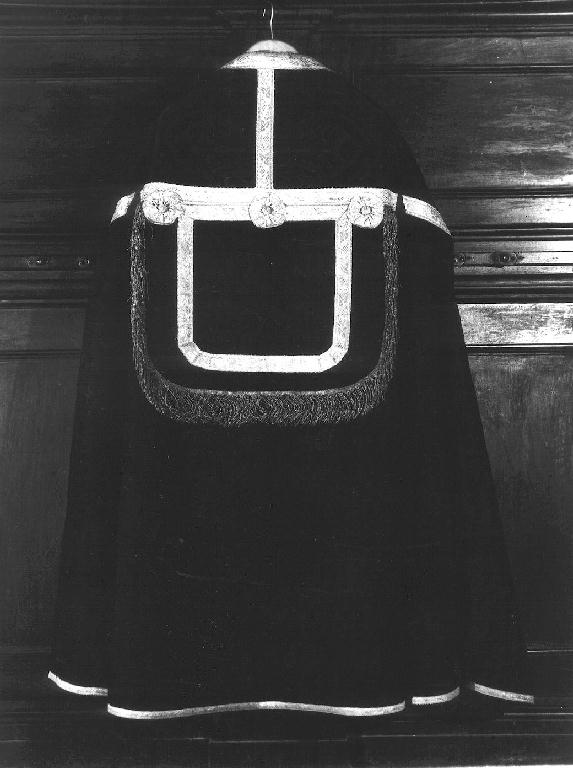 motivi decorativi floreali (piviale, opera isolata) - manifattura ligure (terzo quarto sec. XIX)