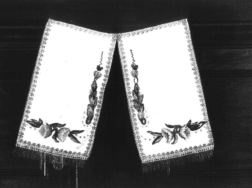 motivi decorativi floreali (conopeo, opera isolata) - manifattura ligure (inizio sec. XIX)