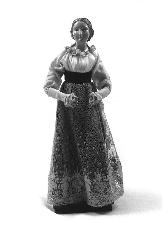 FIGURA FEMMINILE (statuetta di presepio, opera isolata) - produzione napoletana (prima metà sec. XVIII)