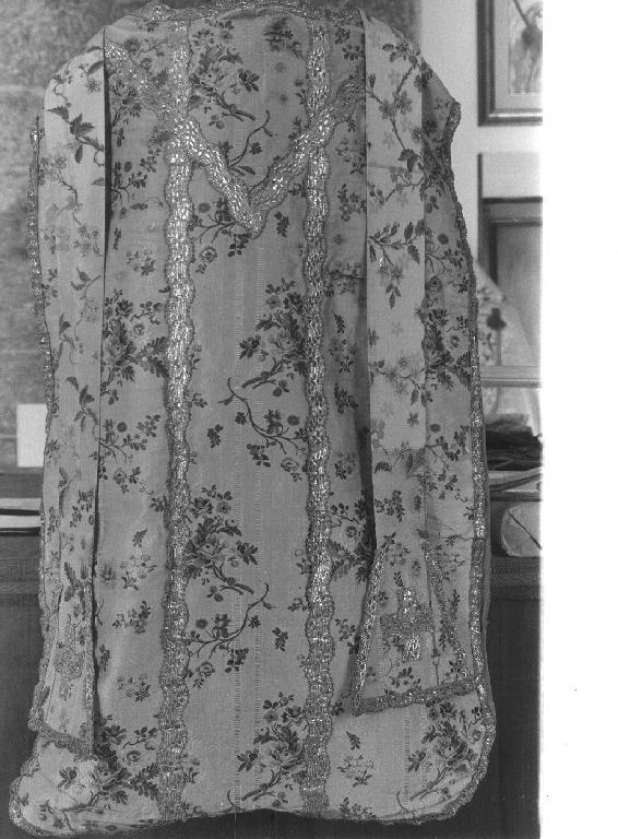 motivi decorativi floreali (pianeta, opera isolata) - manifattura italiana (primo quarto sec. XX)